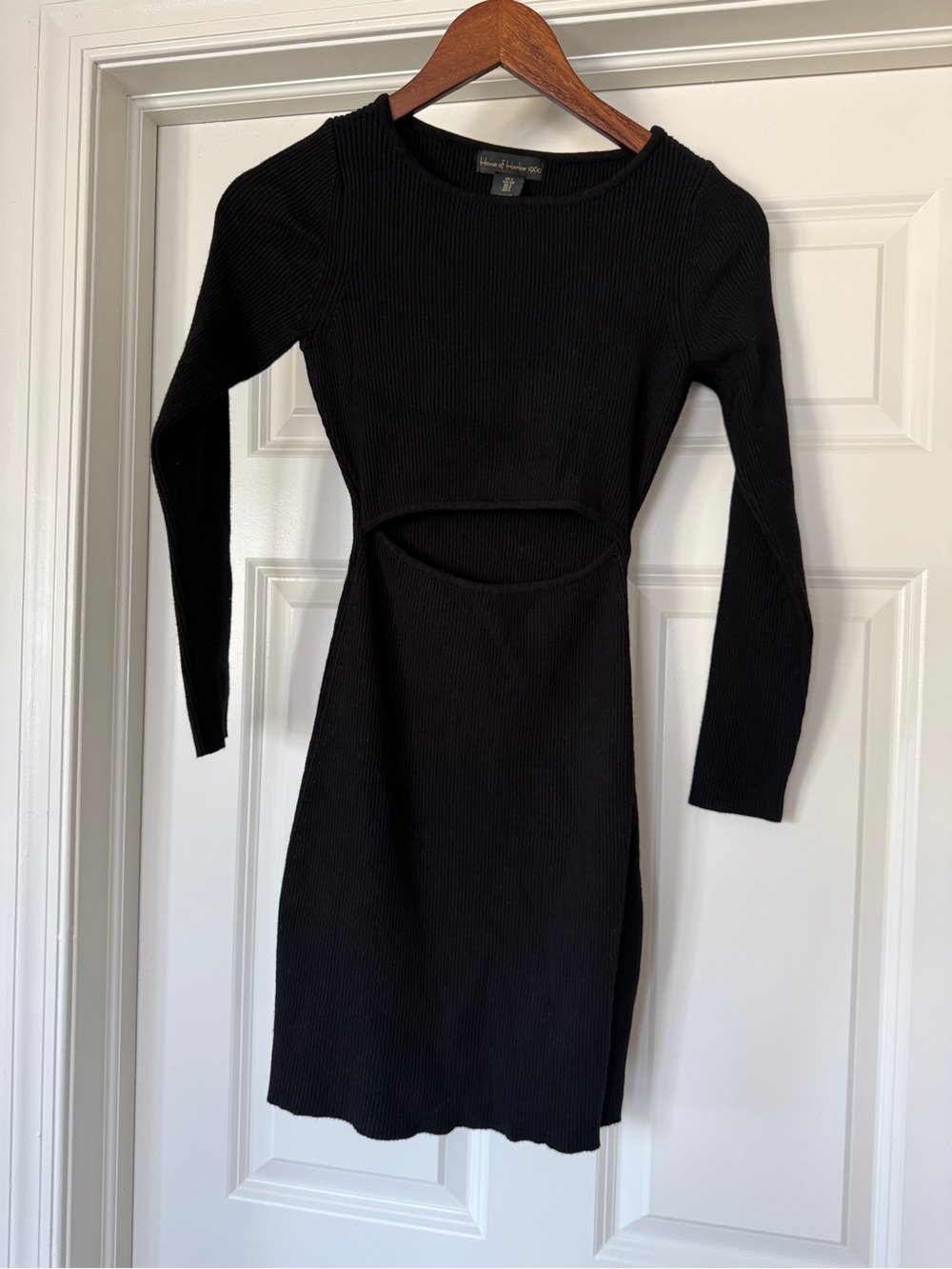 House of Harlow 1960 Black Ribbed Long-Sleeve Cutout stomach Dress